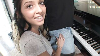 Handjob dirt with bubbly Chris Strokes and Stephanie Cane from Skankery