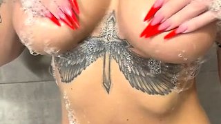 Leann amateur beautiful brunette with big boobs