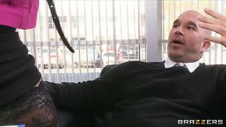 Big-tit MILF Lisa Ann Is slammed on her boss's desk