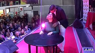Hot Latina Zenda Sexy Fucks Big Dick in Public - Real Barcelona Sex