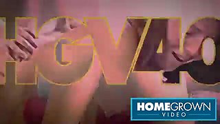 COUGAR Mind-blowing Annas Touches Pleasure buttons To Satisfy Herself