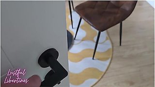 Fuck My Stepmom As She Has Phone Sex