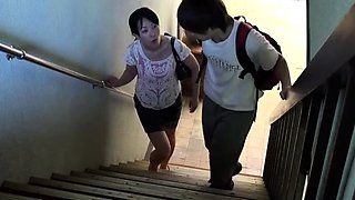 Asian japanese in anal threesome