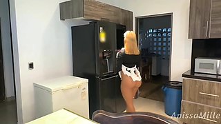 Blonde maid is too hot so I asked for some additional services