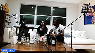 Emerald Loves Hot MILF Podcast Interview with Asherclantv