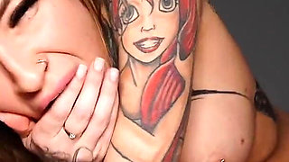 [exclusive] Babygirl Gets a Huge Cock in Her Mouth and Pussy, and After a Squirt, a Cumshot in Her Eye