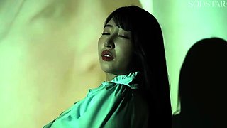Asian schoolgirl enjoy group sex