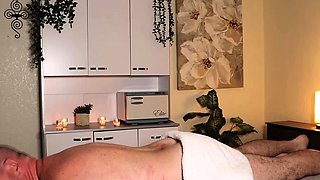 ShadySpa Blonde Gives Erotic Massage