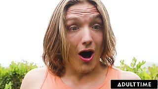 Flashy Savanah Storm at pawg milf movie