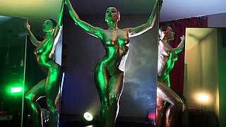 Amateur Webcam Babes Going Solo