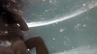 Teen18+ jaccuzi sex