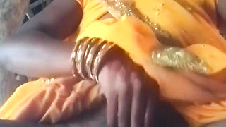 Desi hot bhabhi saree lifted and fingered in chut and removed the water of chut