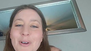 Leann amateur beautiful brunette with big boobs