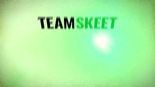 David Lee xx's stepmommy takes care of his needs with her big ass & tight pussy