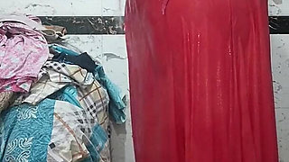 Priya Bhabi Nice Back Side Big Ass Bathing Video