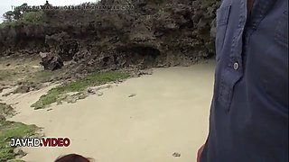 Mayuka Akimoto's Hot Beach Blow Job for Cumshots Outdoors