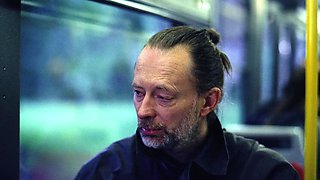 Anniima's Mysterious Charm Sparks Sensual Homemade Erotic Play