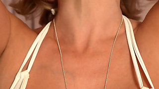 Goon for Stepmommy - Thick MILF Edges You - Ryan Keely