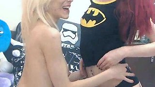 Gorgeous Amateur Lesbians Get Wild on Webcam