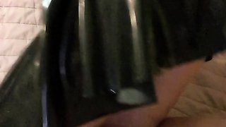 Close up fuck and cumshot