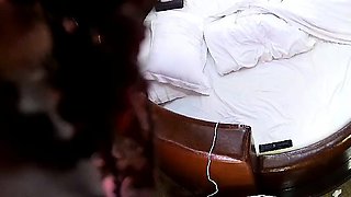 Horny fat arab housewife fingered on amateur hidden cam