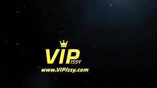 Vipissy - Naughty Gym Excercises