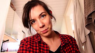 MissMiserlou - Mama Gives You A Bath - Handjob SPE SPH