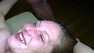 Amateur Blowjob Threesome Fun