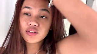 eighteen yr older teenage displays us her fur covered labia in switching guest room voyeur webcam voyeur