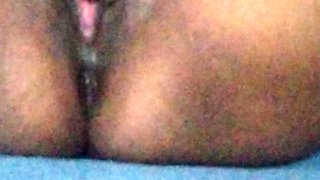 Bhabhi ka chut Mein ungali Dhokha kar Malish Kar Diya