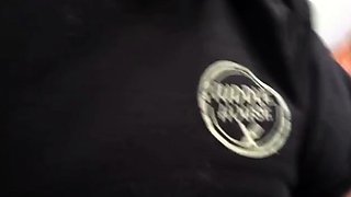 Blowjob and creampie in car