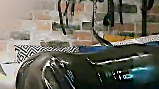 Fist-fucking Gaping Slut in Latex: Gigi's Master Makes Her Cum