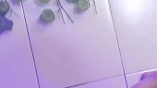 Check-in to Kink - Part 2: Controlled by Hands in the Tub