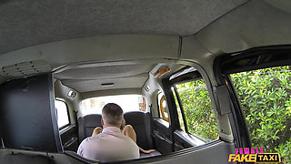 Female Fake Taxi - Cabbie Legend Gets a Good Rimming