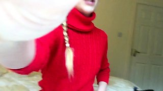 amateur blonde solo webcam