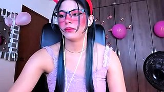 Amateur Jasmin stripping panties and masturbating