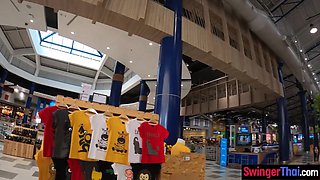 Amateur Sex Thai teenager picked up in a mall