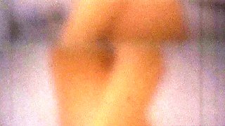Gorgeous Latina MILF exposes nude figure