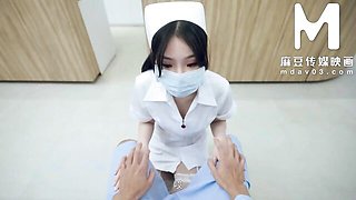 Romantic Li Rong Rong's fetish scene