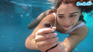 Underwater Pool Sex Slimthick Ebony Gets Pounded by Massive BBC
