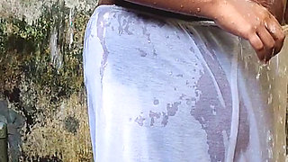 Sri Lankan Hot Outdoor - Teen Couple - Risky