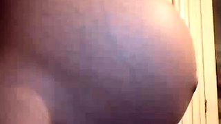 Blonde Pregnant Babe With Big Nipples