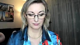 Webcam milf with breast milk live hardcore masturbate