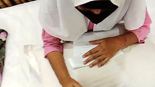 Bangladeshi Girl Hotel Room Romance – Desi Couple Homemade HD