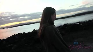 Ariel Grace's Lava & Lust: Outdoor Fingering Excitement
