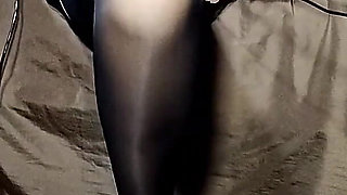 Horny Slut with a Creamy Horny Pussy Squirt Non Stop, Yummy