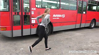 Girl pissing sex with luring one and only from Pissing Street