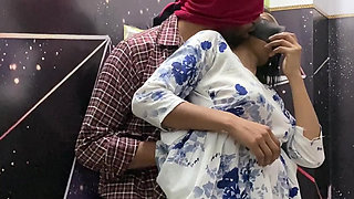 Indian hot girlfriend meet in hotel with bf  hard fucking