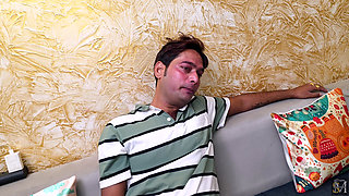 Indian Desi Newly Married Couple Having Hardcore Sex Fucking video in saree