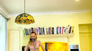 amateur his tall blonde fetish masturbating on live webcam